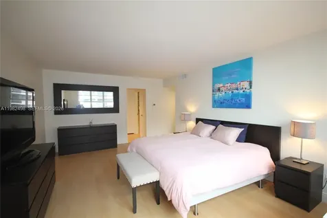 5161 Collins Avenue Miami Beach FL 33140