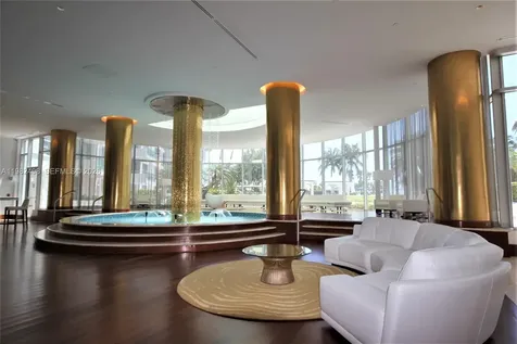 5161 Collins Avenue Miami Beach FL 33140