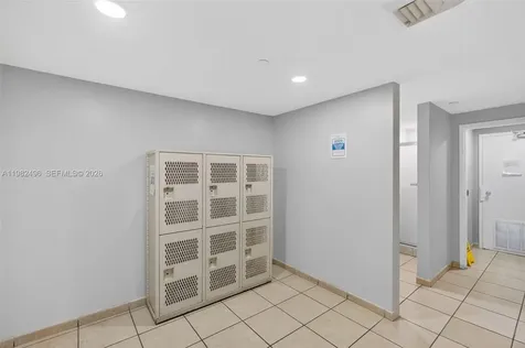 Miami Beach FL 33140