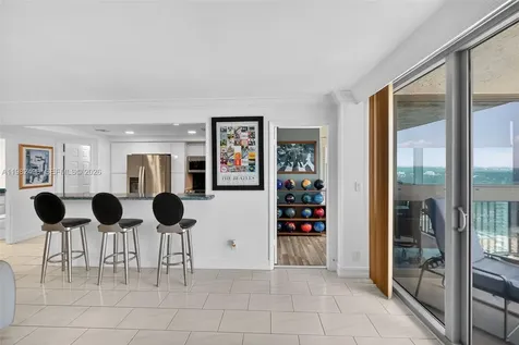Miami Beach FL 33140
