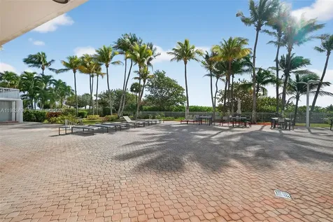Miami Beach FL 33140
