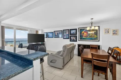 Miami Beach FL 33140