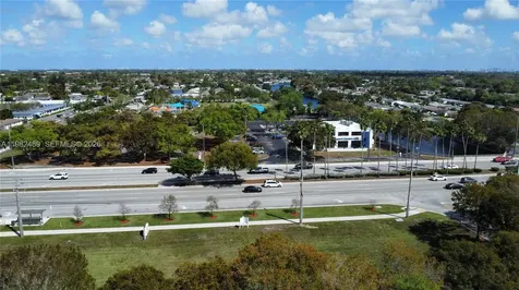6041 N University Drive Tamarac FL 33321
