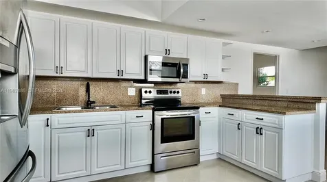 1721 Fletcher Street Hollywood FL 33020
