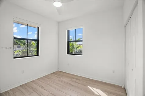 4665 Caspian Way Davie FL 33314