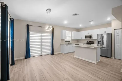 4665 Caspian Way Davie FL 33314