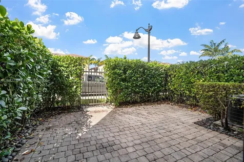 4665 Caspian Way Davie FL 33314