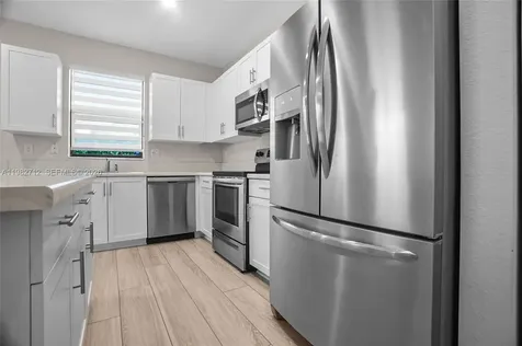 4665 Caspian Way Davie FL 33314
