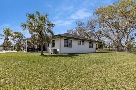 21701 SW 187th Avenue Miami FL 33170