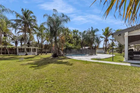 21701 SW 187th Avenue Miami FL 33170