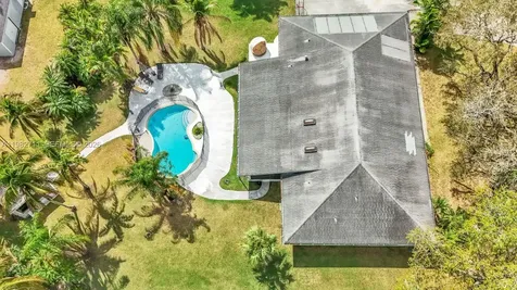 21701 SW 187th Avenue Miami FL 33170