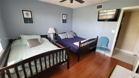 4955 E Sabal Palm Boulevard Tamarac FL 33319