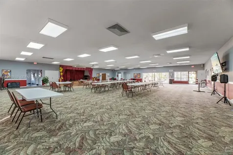 4955 E Sabal Palm Boulevard Tamarac FL 33319
