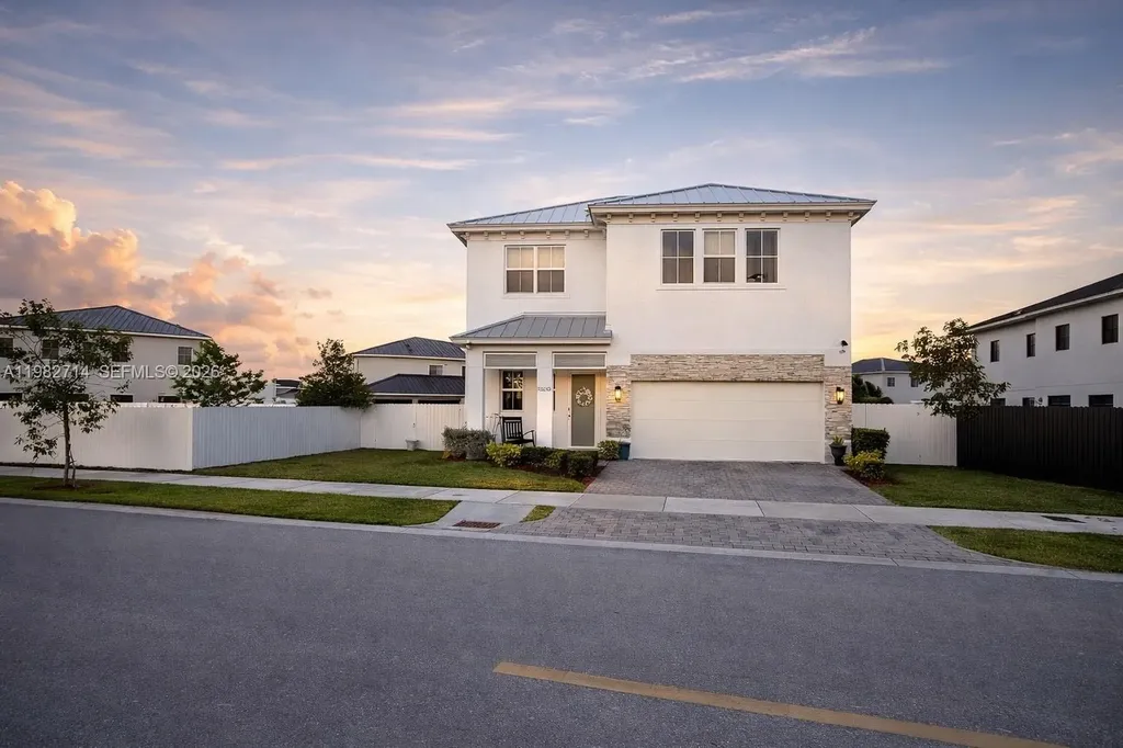22255 SW 132nd Avenue Miami FL 33170