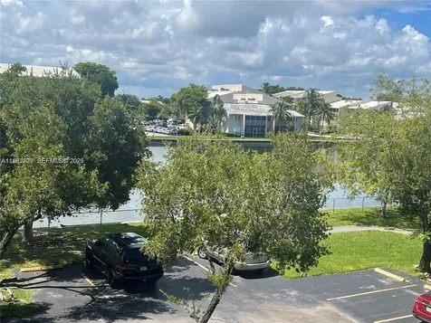 8240 SW 210th Street Cutler Bay FL 33189