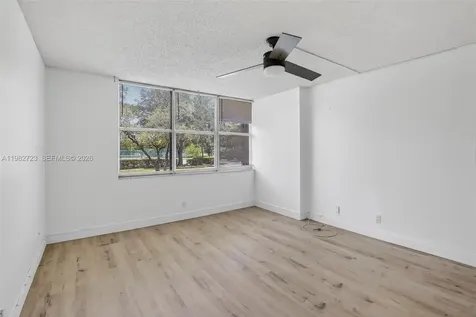 3751 Environ Boulevard Lauderhill FL 33319