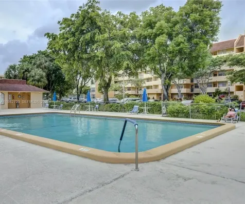 3751 Environ Boulevard Lauderhill FL 33319