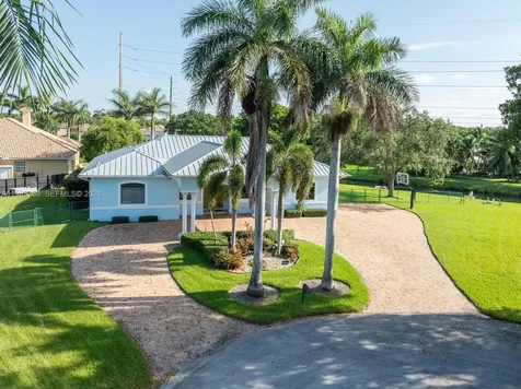 16230 SW 89th Court Palmetto Bay FL 33157