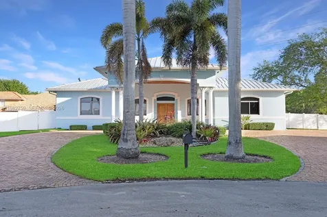 16230 SW 89th Court Palmetto Bay FL 33157