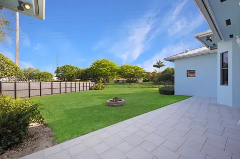 16230 SW 89th Court Palmetto Bay FL 33157