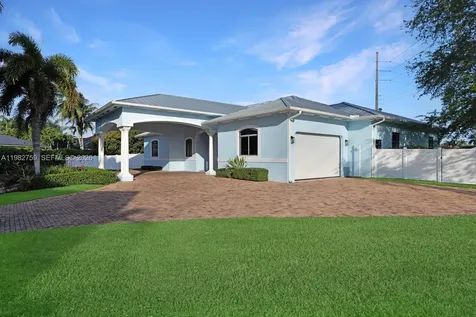 16230 SW 89th Court Palmetto Bay FL 33157
