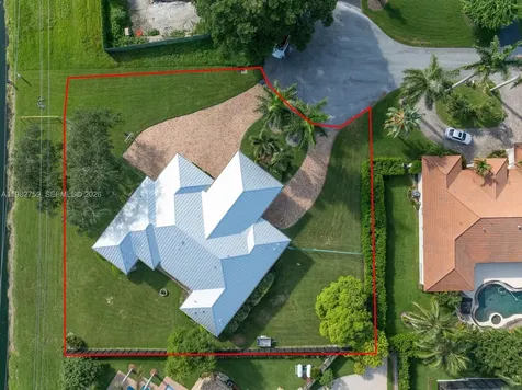 16230 SW 89th Court Palmetto Bay FL 33157