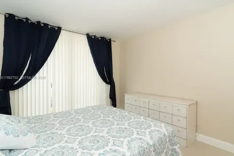 2333 Brickell Avenue Miami FL 33129