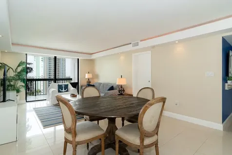 2333 Brickell Avenue Miami FL 33129