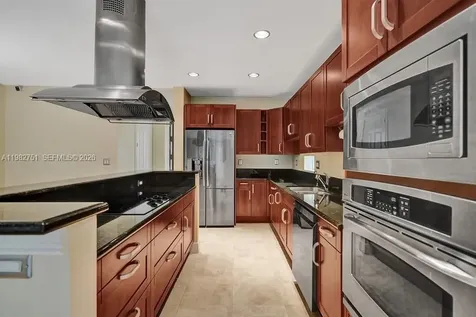 409 SW 5th Street Fort Lauderdale FL 33315