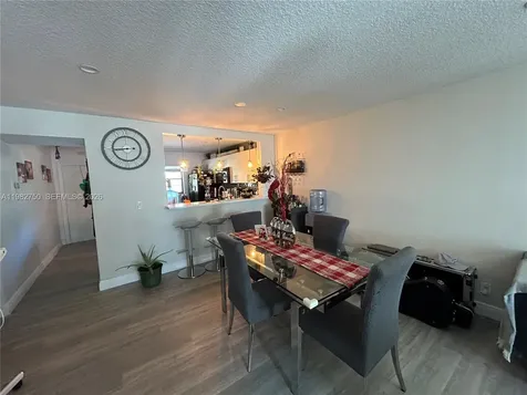 200 Gate Road Hollywood FL 33024
