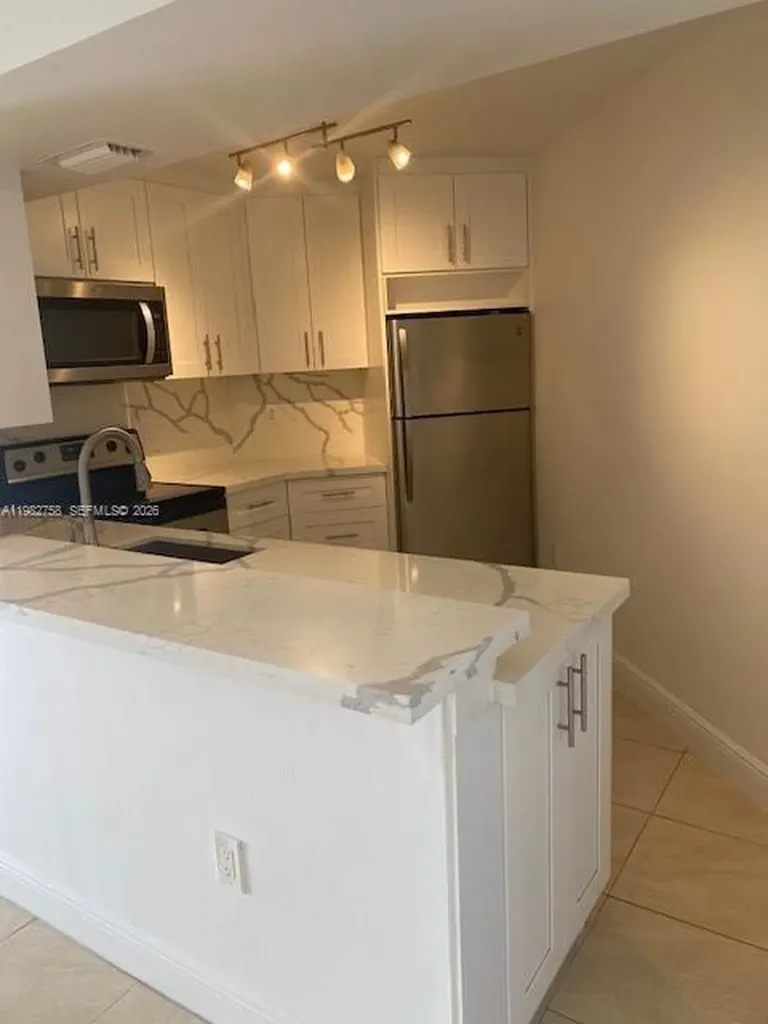 9701 Fontainebleau Boulevard Miami FL 33172