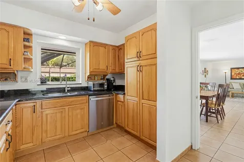 8461 SW 147th Terrace Palmetto Bay FL 33158