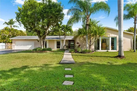 8461 SW 147th Terrace Palmetto Bay FL 33158