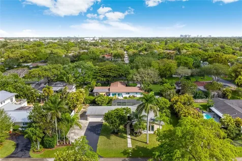 8461 SW 147th Terrace Palmetto Bay FL 33158
