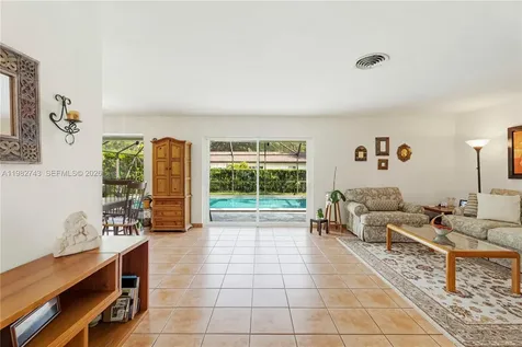 8461 SW 147th Terrace Palmetto Bay FL 33158