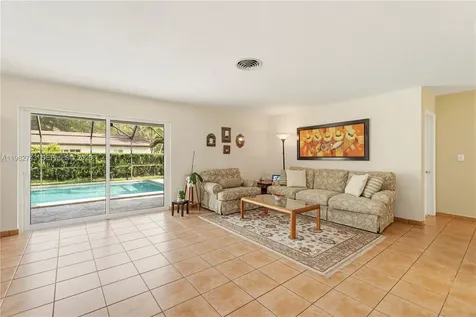 8461 SW 147th Terrace Palmetto Bay FL 33158