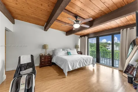 7825 SW 103rd Place Miami FL 33173