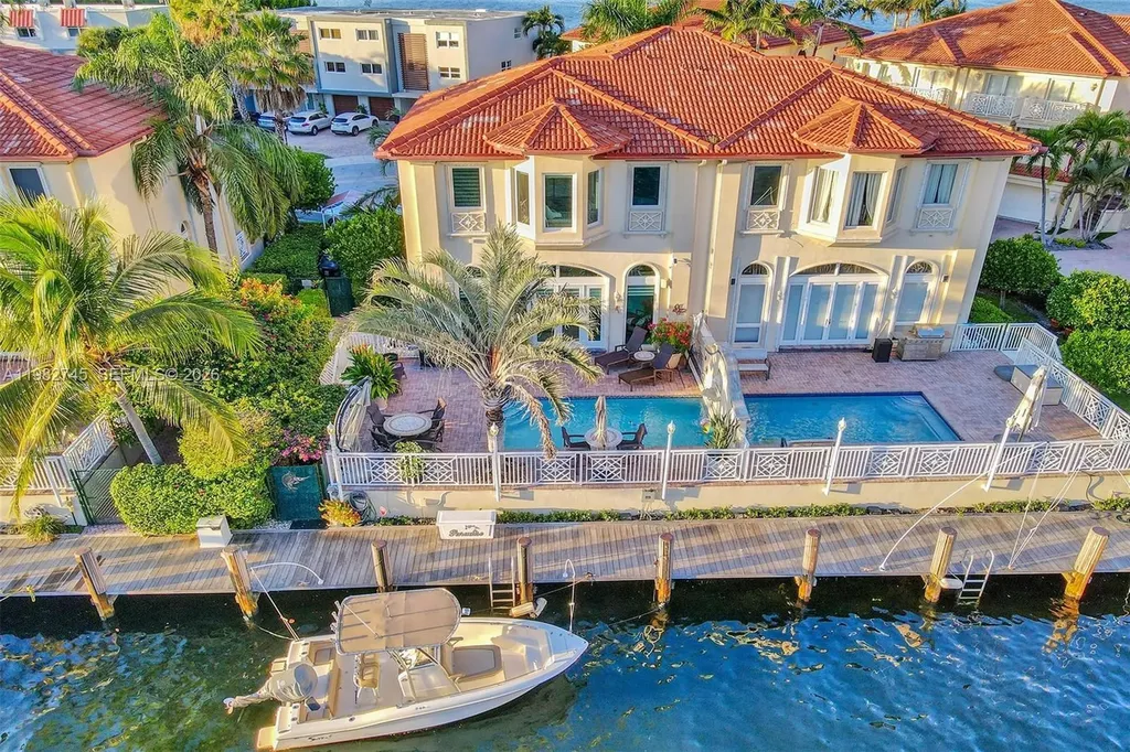 3942 NE 171st Street North Miami Beach FL 33160