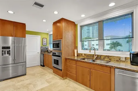 3942 NE 171st Street North Miami Beach FL 33160