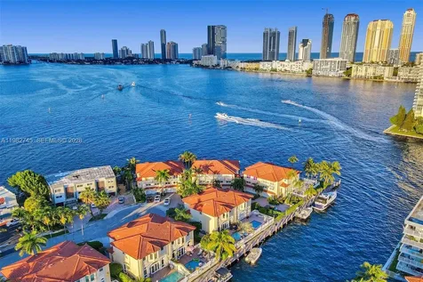 3942 NE 171st Street North Miami Beach FL 33160