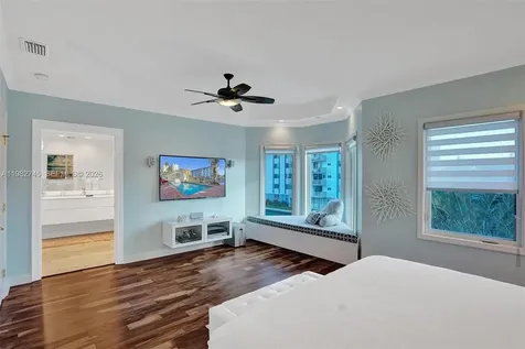 3942 NE 171st Street North Miami Beach FL 33160
