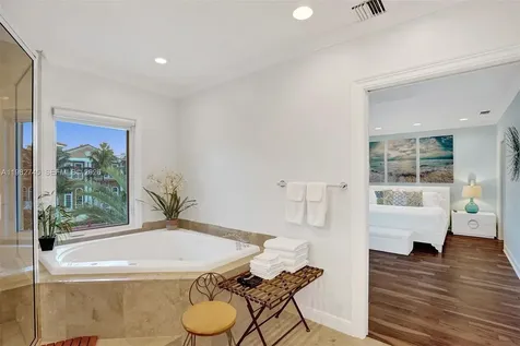 3942 NE 171st Street North Miami Beach FL 33160
