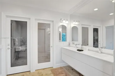 3942 NE 171st Street North Miami Beach FL 33160