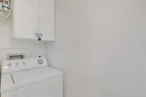 3942 NE 171st Street North Miami Beach FL 33160