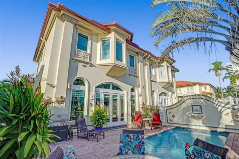 3942 NE 171st Street North Miami Beach FL 33160
