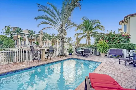 3942 NE 171st Street North Miami Beach FL 33160