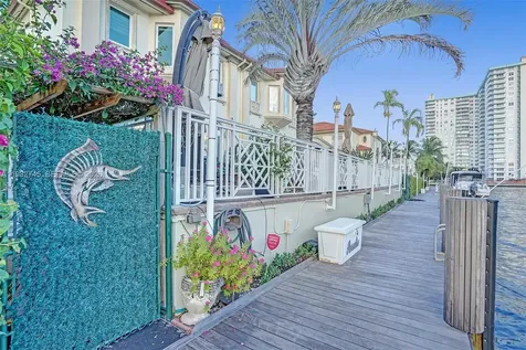 3942 NE 171st Street North Miami Beach FL 33160