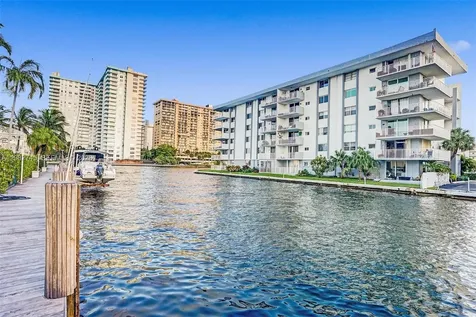 3942 NE 171st Street North Miami Beach FL 33160