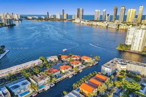 3942 NE 171st Street North Miami Beach FL 33160