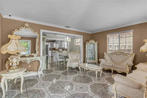 380 E 56th Street Hialeah FL 33013